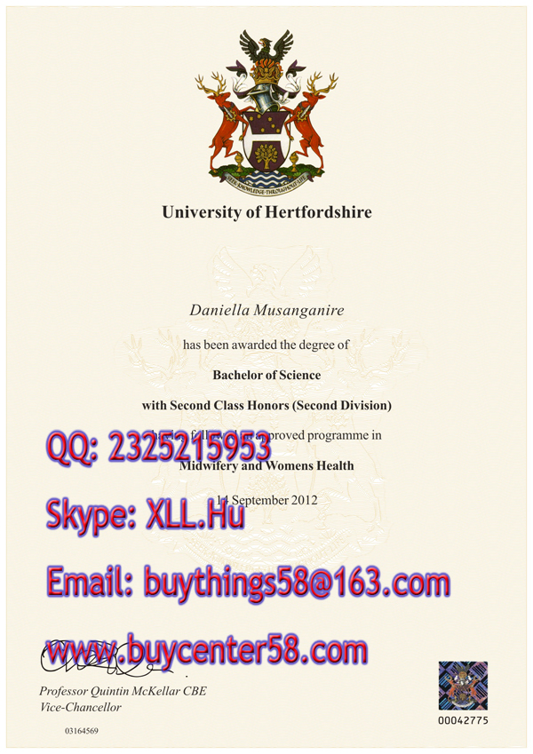 University of Hertfordshire diploma. University of Hertfordshire degree. University of Hertfordshire certificate